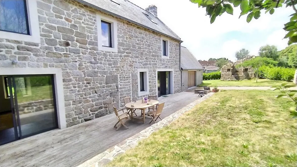 Maison De Famille Entre Campagne Et Ocean, Bretagne Trevignon Trégunc 0*,