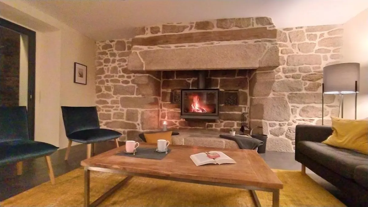 Maison De Famille Entre Campagne Et Ocean, Bretagne Trevignon Trégunc 0*,